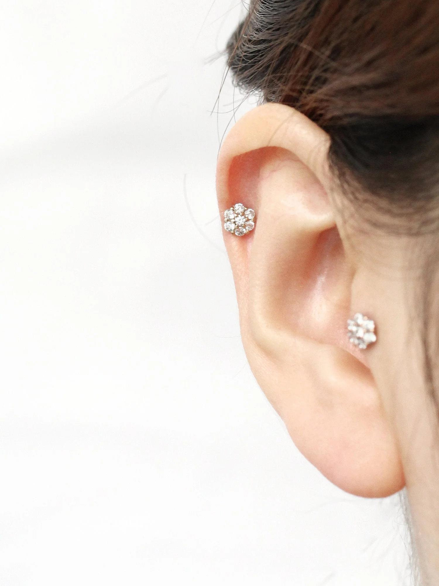 14K Gold Crystal CZ Cartilage Earring 18G16G - Image 3