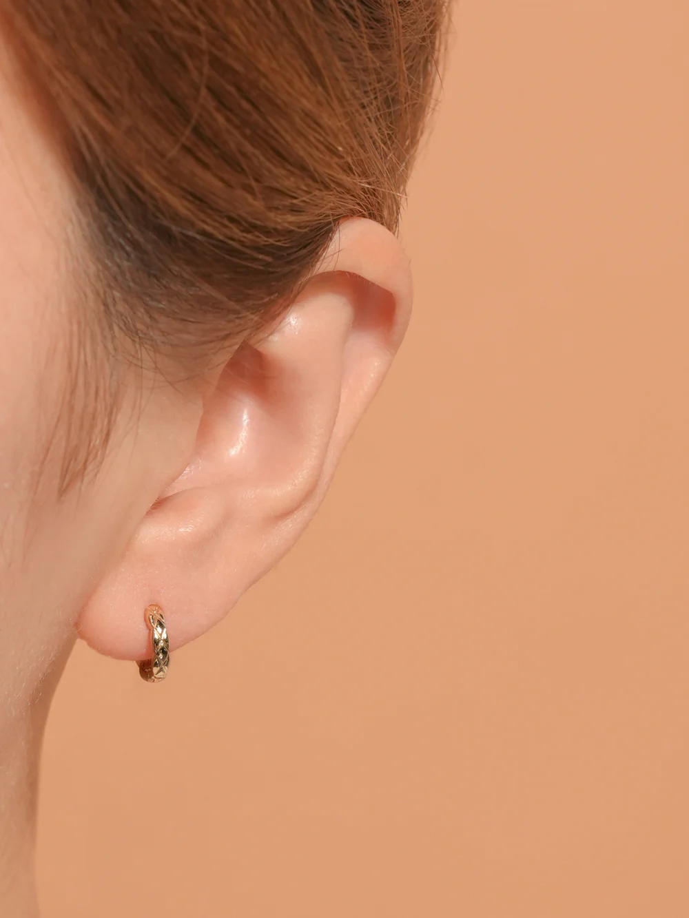14K Gold Glow Cartilage Hoop Earring - Image 4