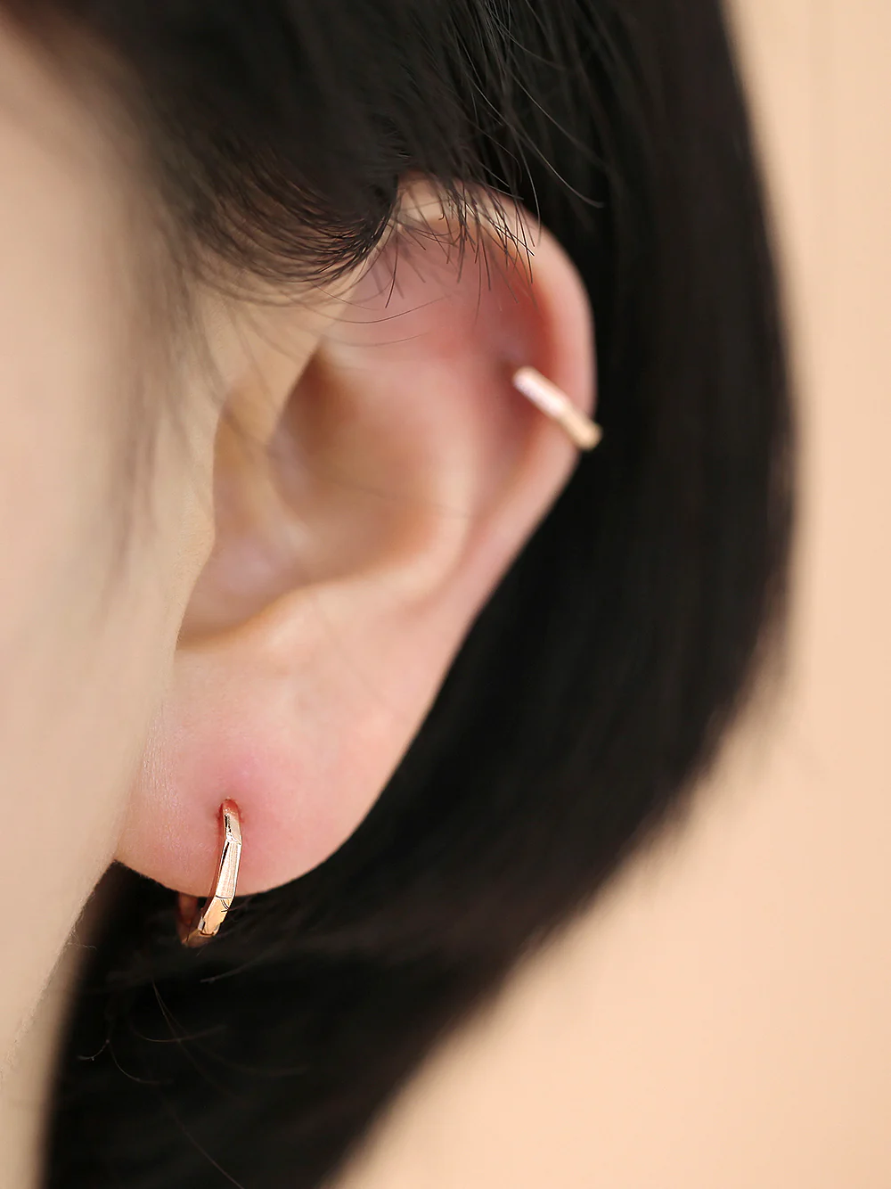 14K Gold Hexagon Hoop Earring - Image 4