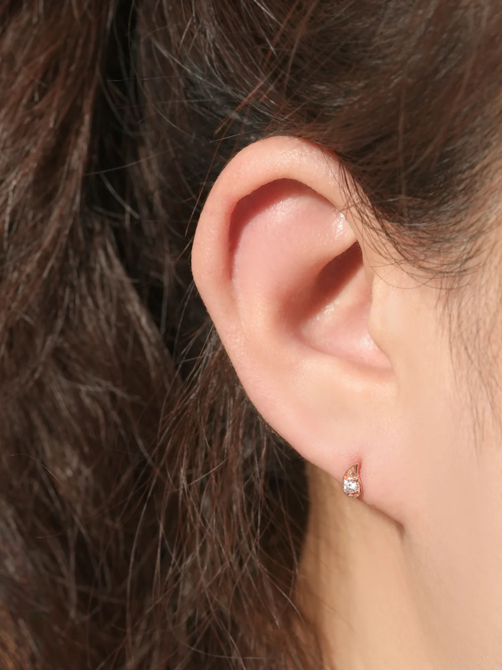 14K Gold Moissanite Dia Prism Cartilage Earring 20G18G16G - Image 4
