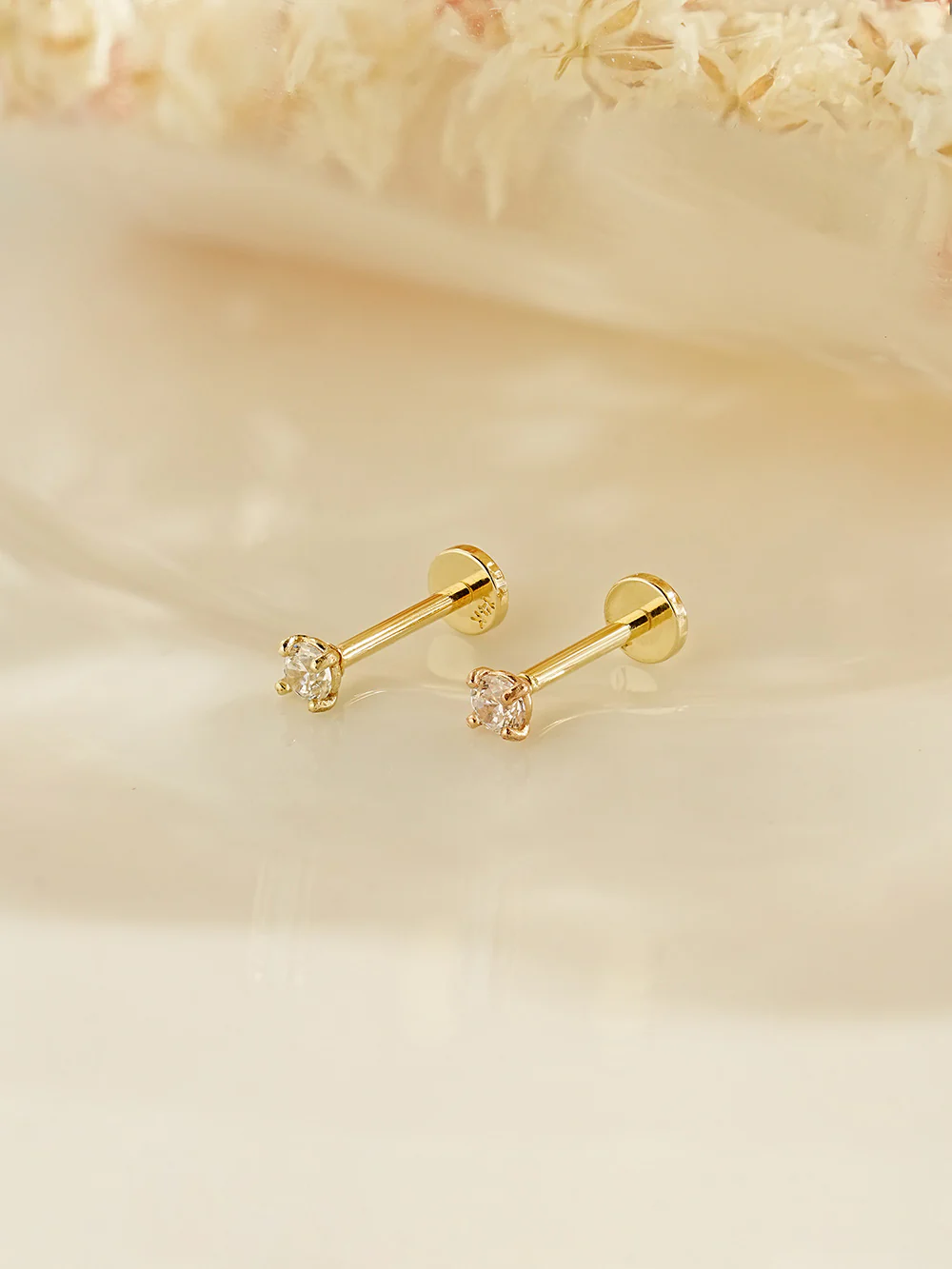 14K Gold Moissanite Nose Internally Threaded Labret Piercing 20G - Image 3