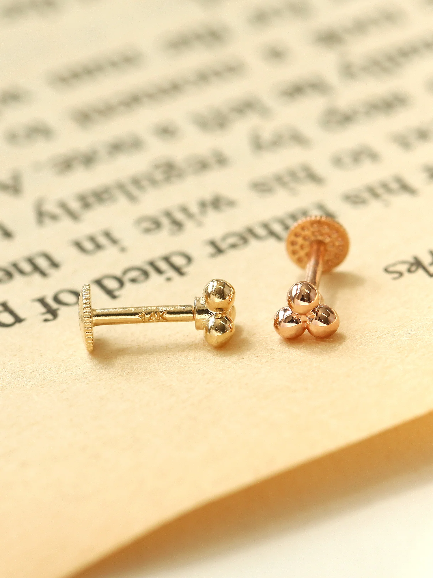 14K Gold Triangle Ball Labret Piercing S,M 18G16G - Image 5